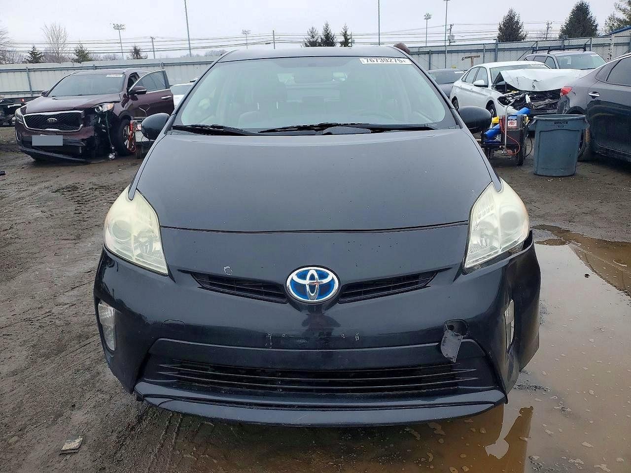 2012 TOYOTA PRIUS