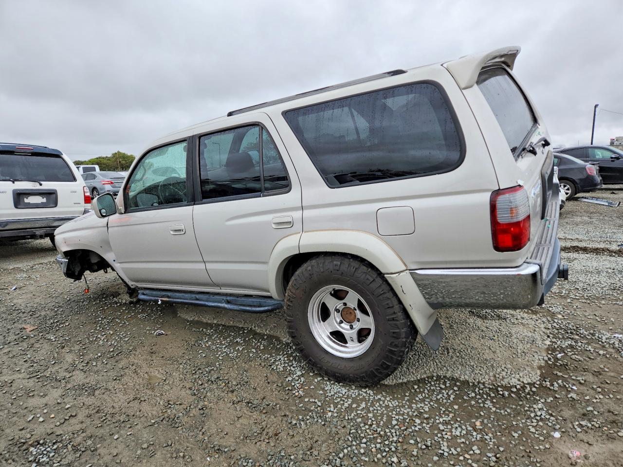 2000 TOYOTA 4Runner