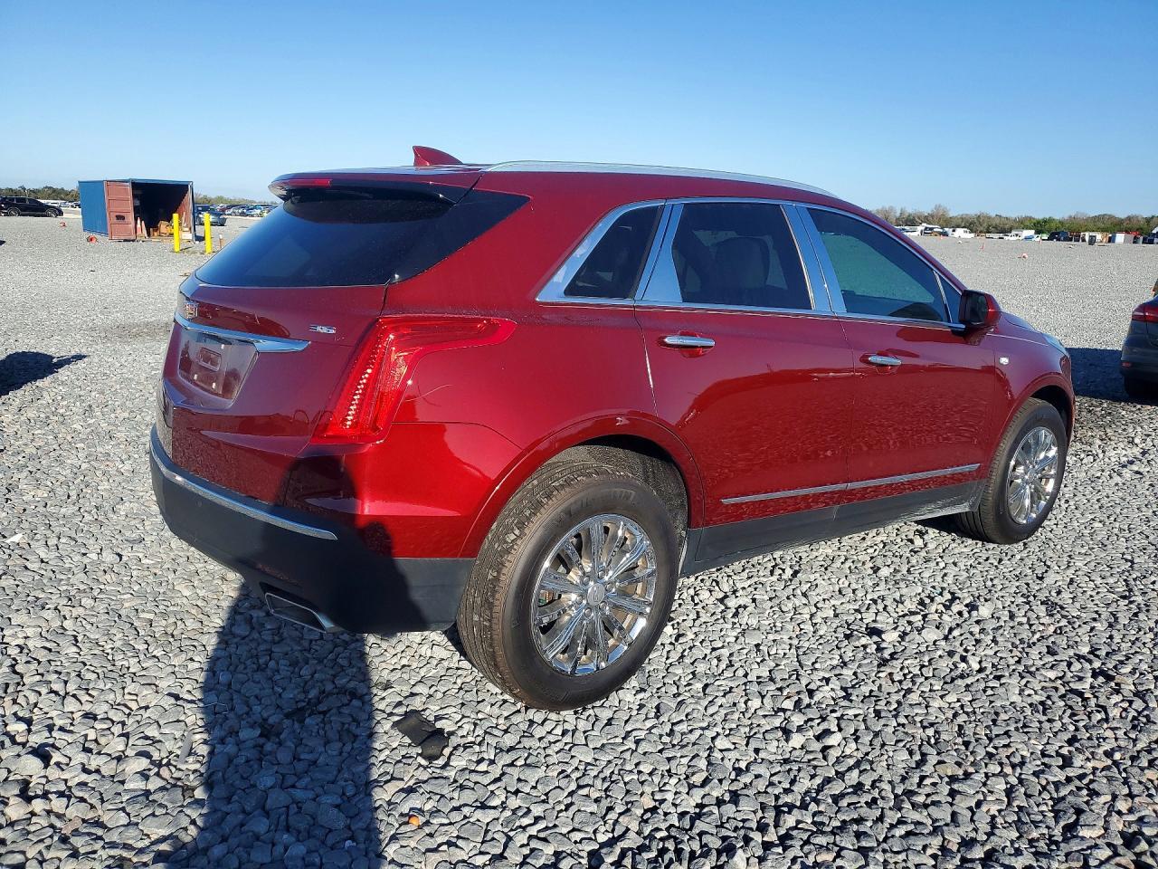 2017 CADILLAC XT5