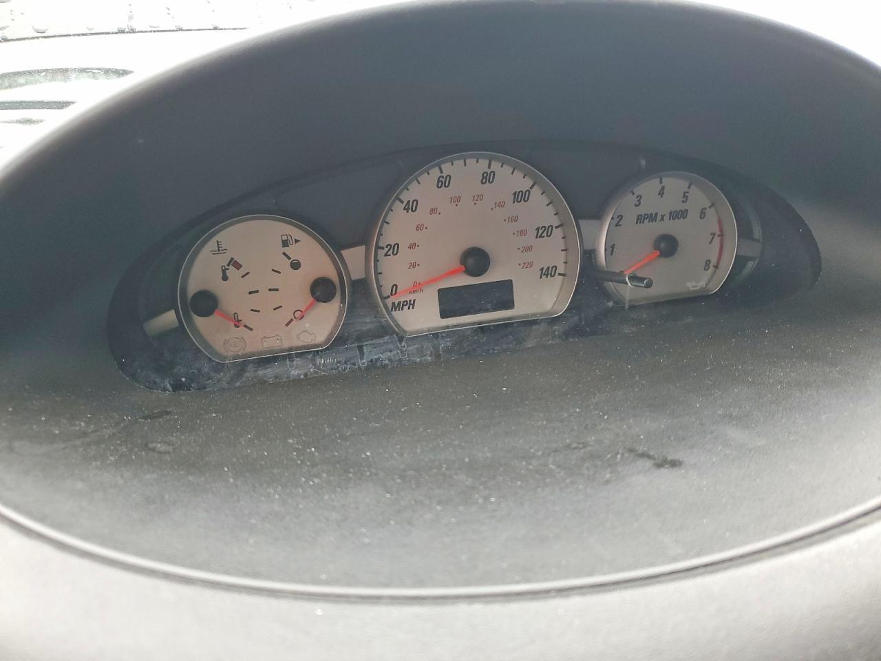 2004 SATURN Ion