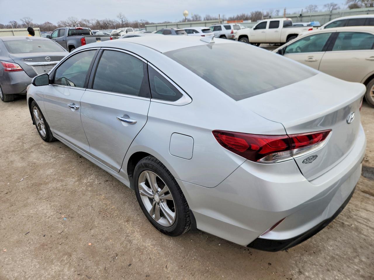 2019 HYUNDAI SONATA