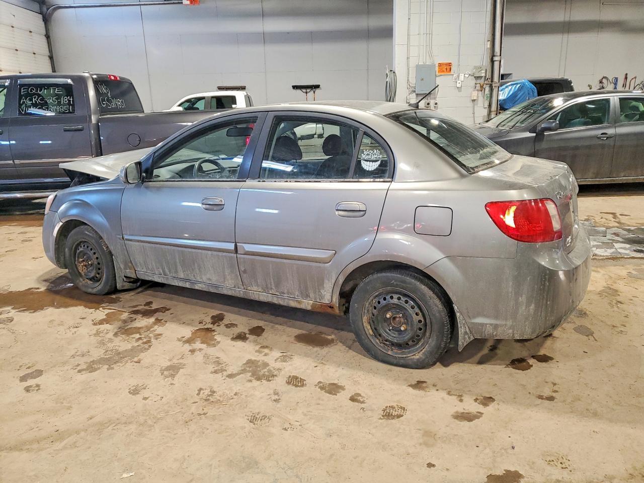 2011 KIA RIO