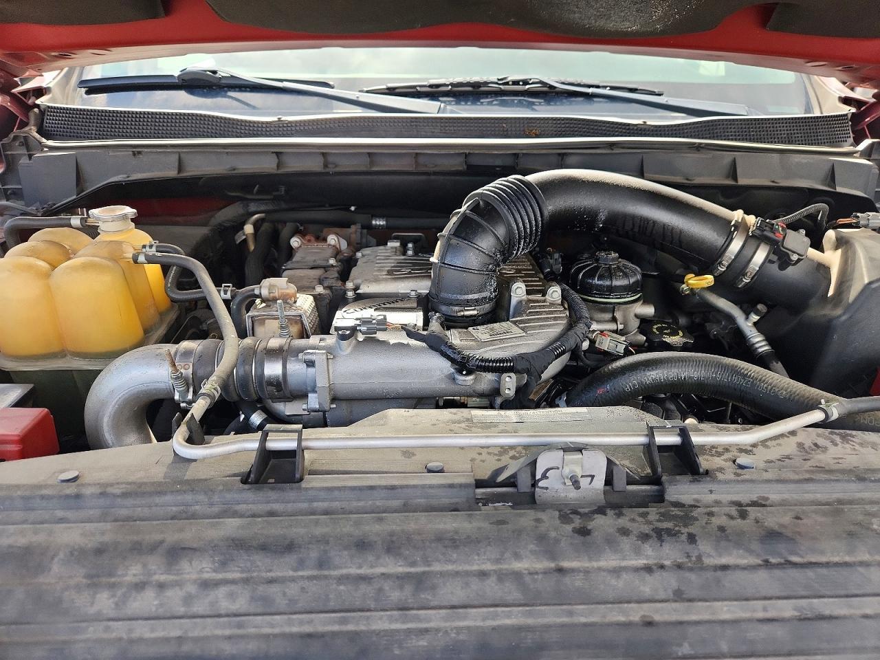 2016 NISSAN Titan