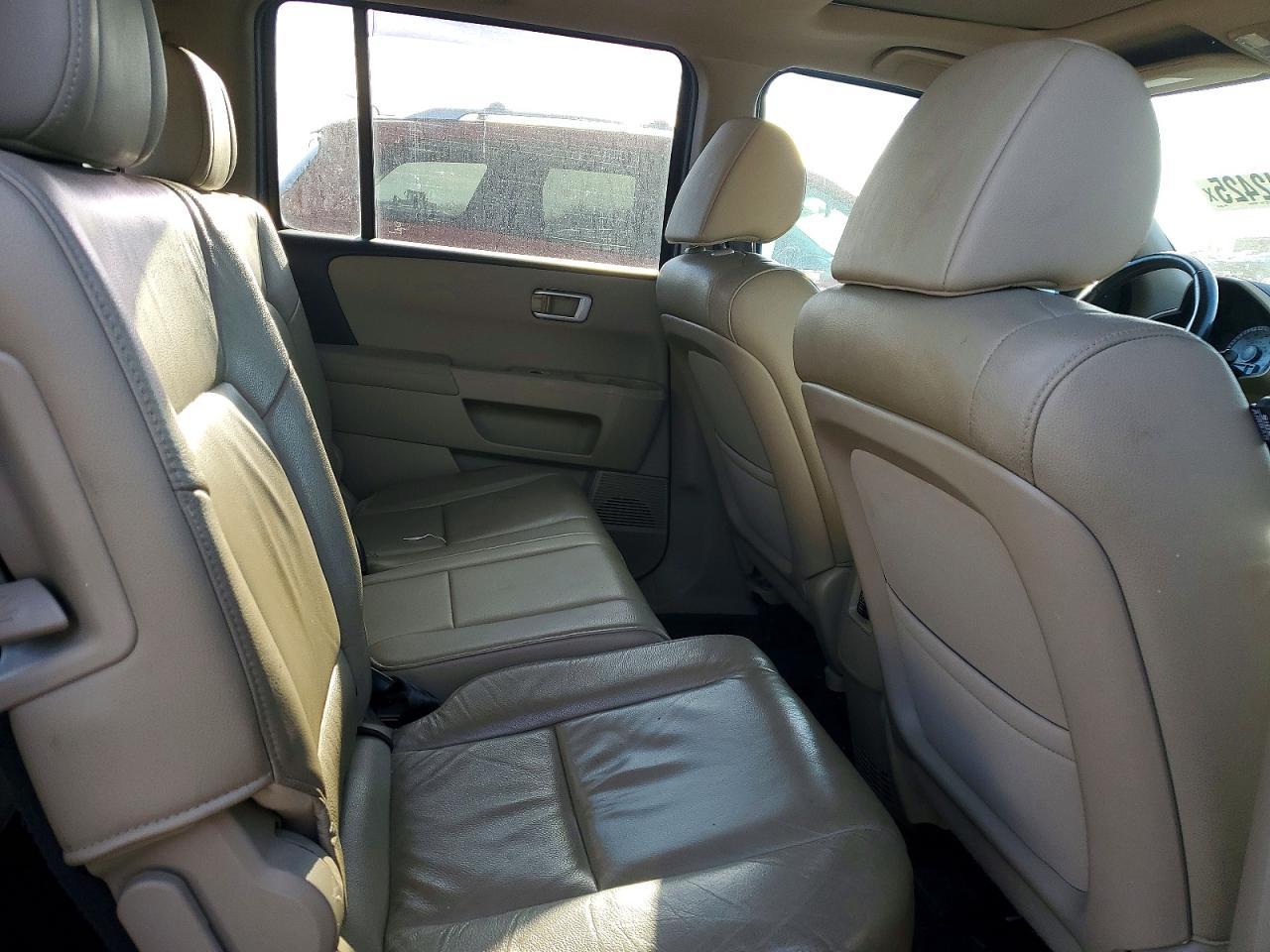 2015 HONDA PILOT