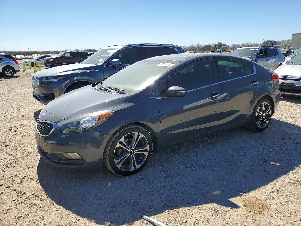 2016 KIA FORTE