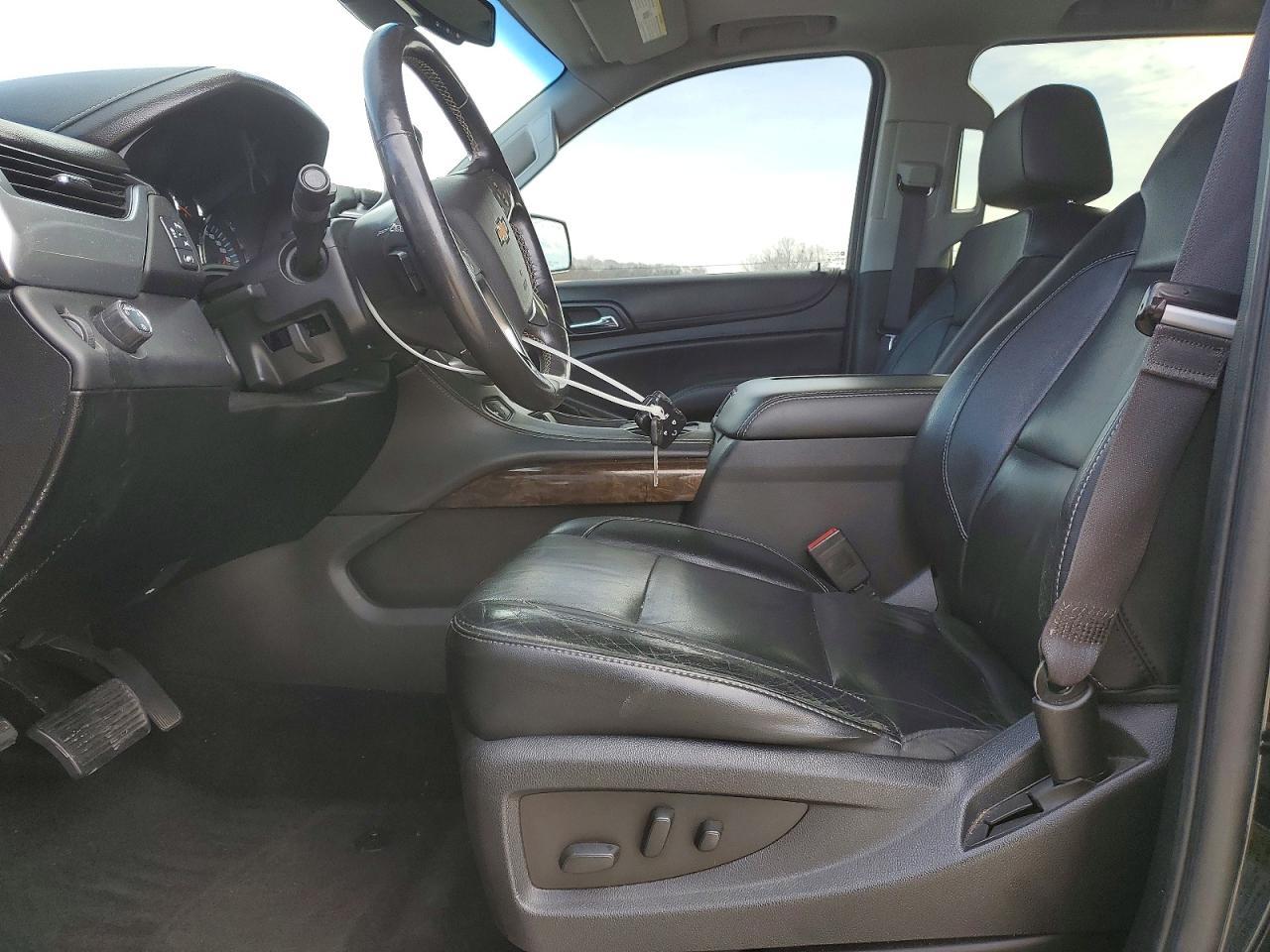 2016 CHEVROLET Tahoe