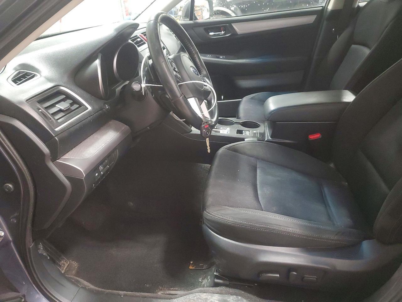 2015 SUBARU Legacy