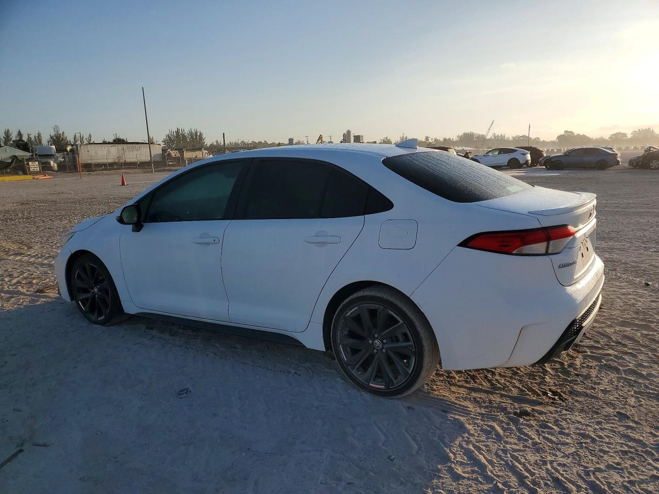 2020 TOYOTA COROLLA