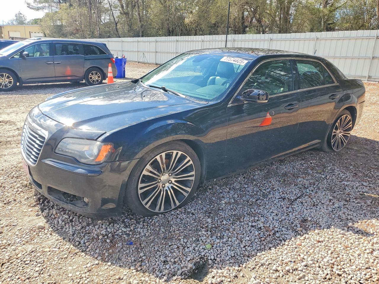 2013 CHRYSLER 300