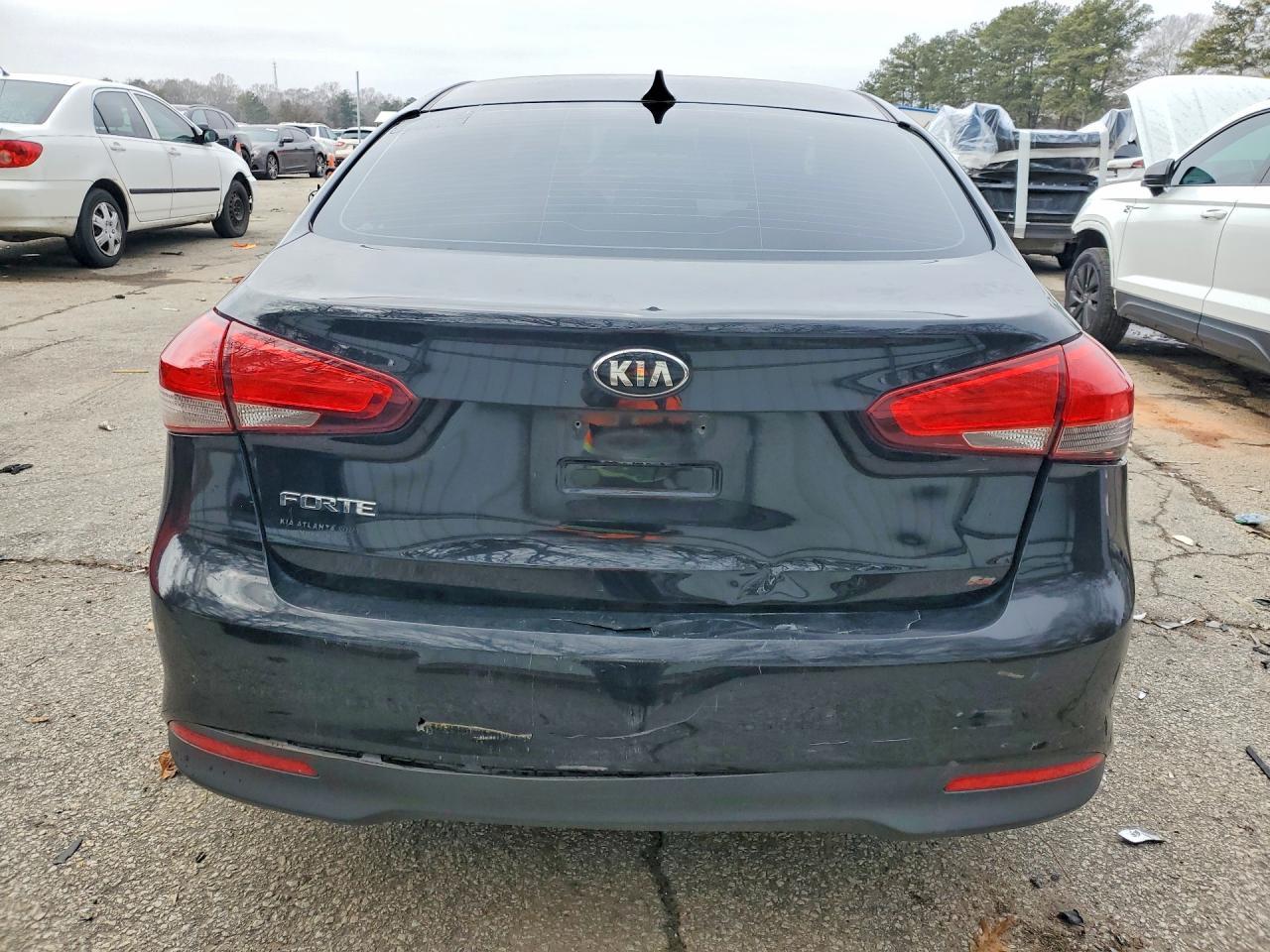2017 KIA FORTE