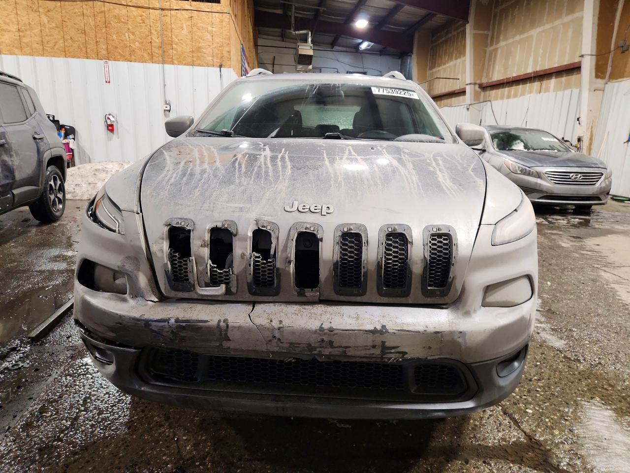 2017 JEEP CHEROKEE