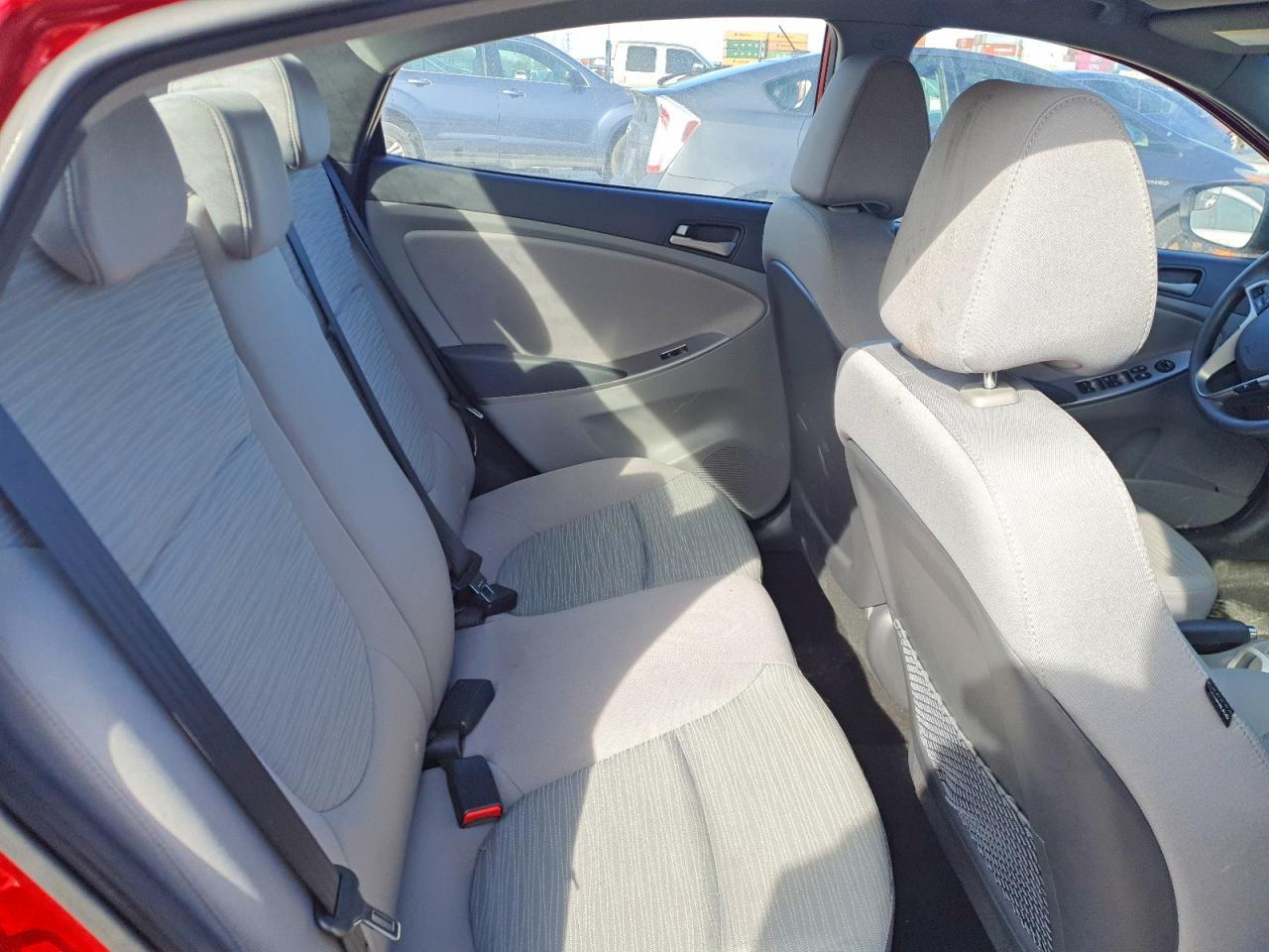 2016 HYUNDAI ACCENT