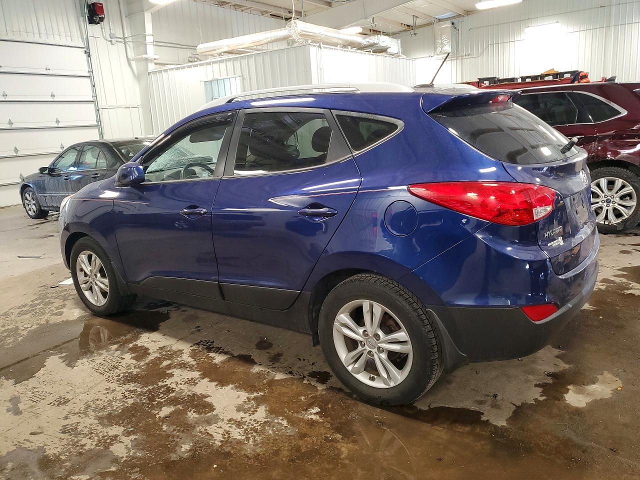 2011 HYUNDAI TUCSON