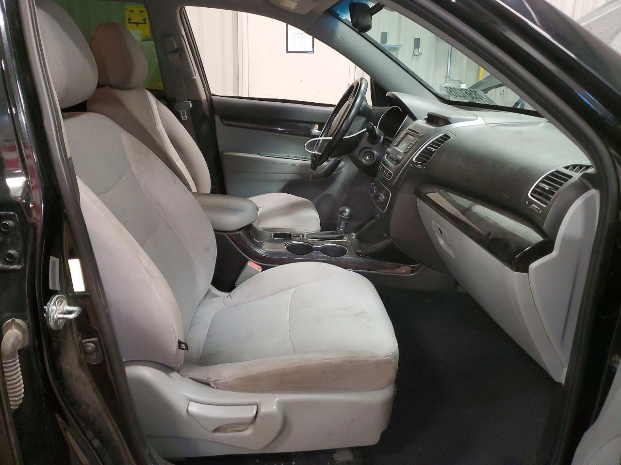 2015 KIA SORENTO
