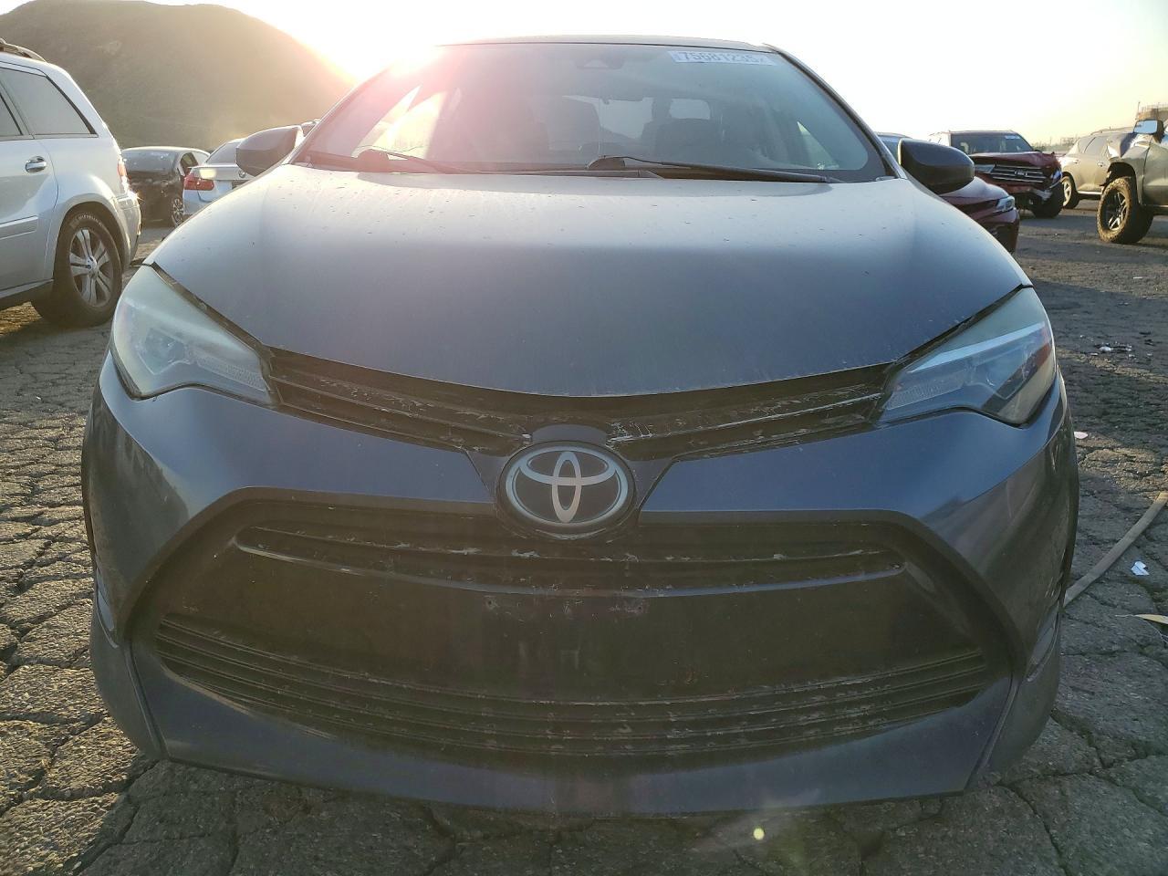 2018 TOYOTA COROLLA