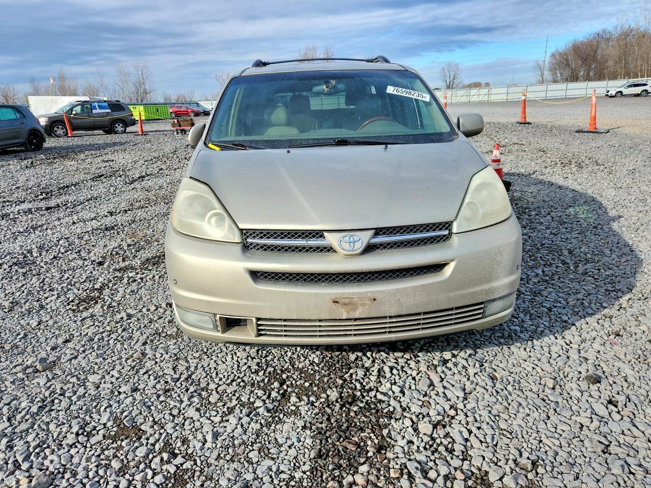 2005 TOYOTA SIENNA