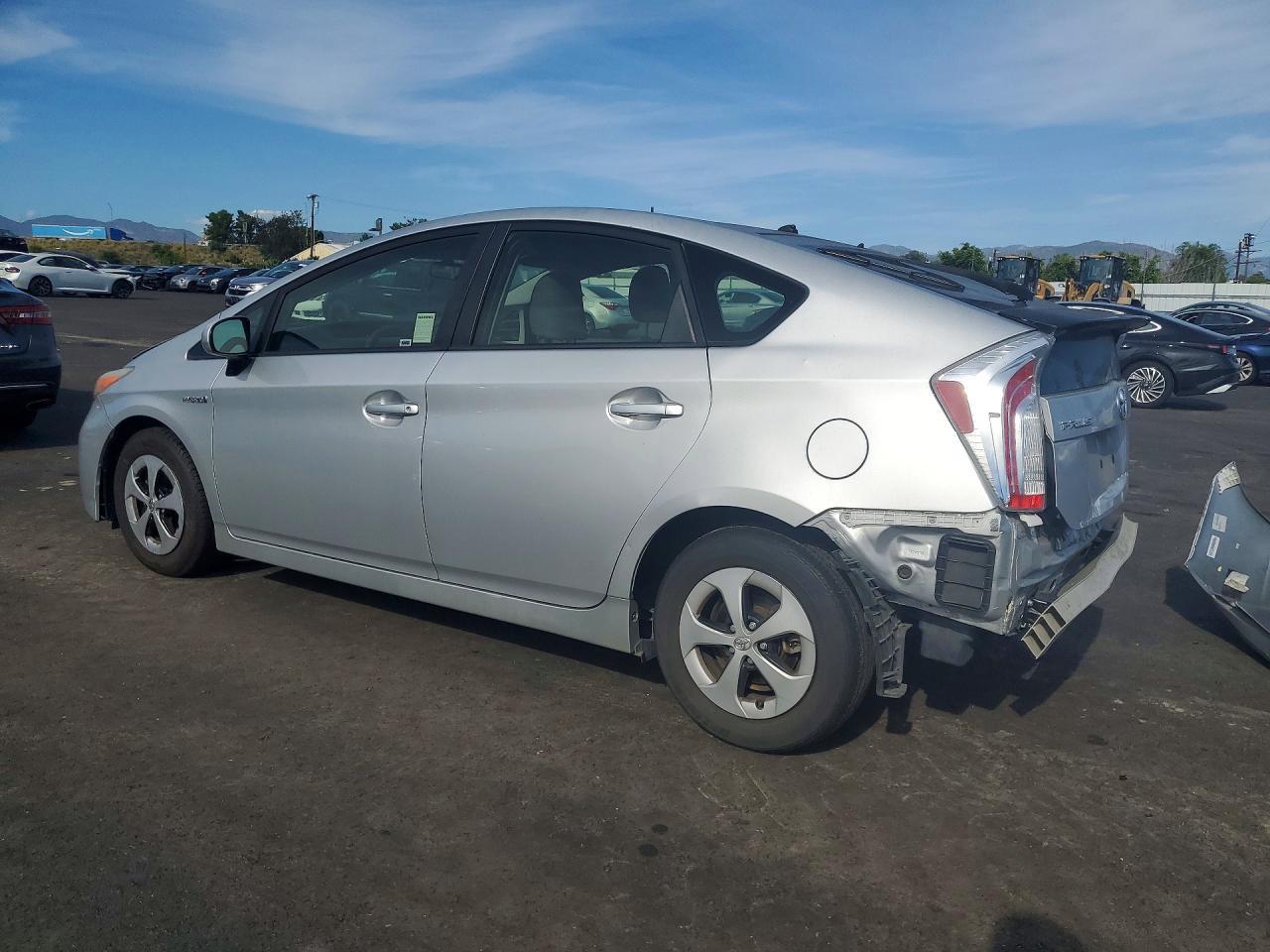 2014 TOYOTA PRIUS