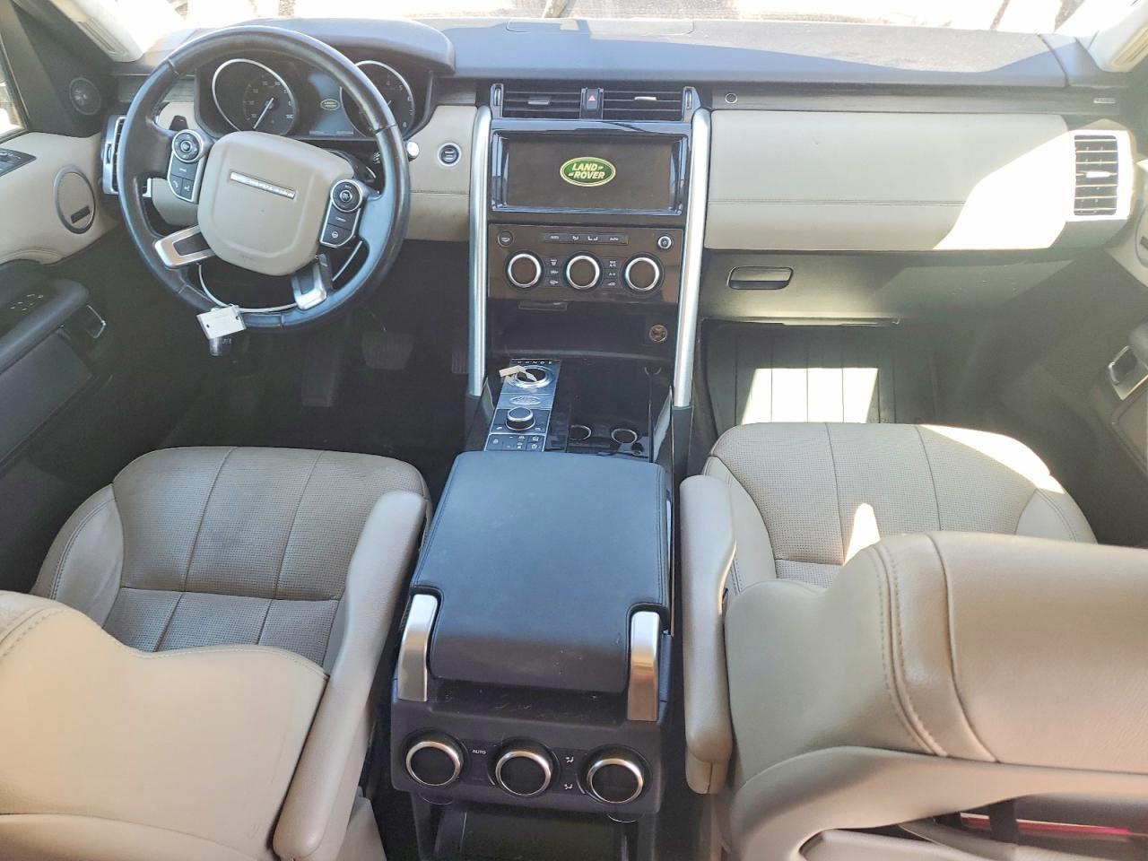 2017 LAND ROVER Discovery