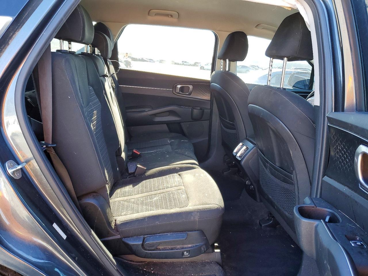 2022 KIA SORENTO