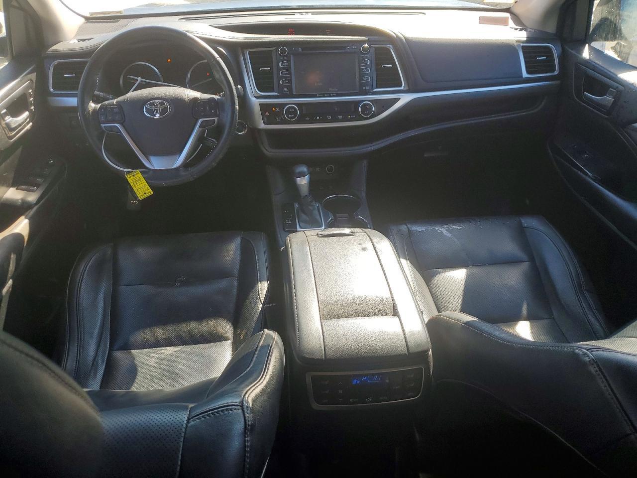 2018 TOYOTA HIGHLANDER