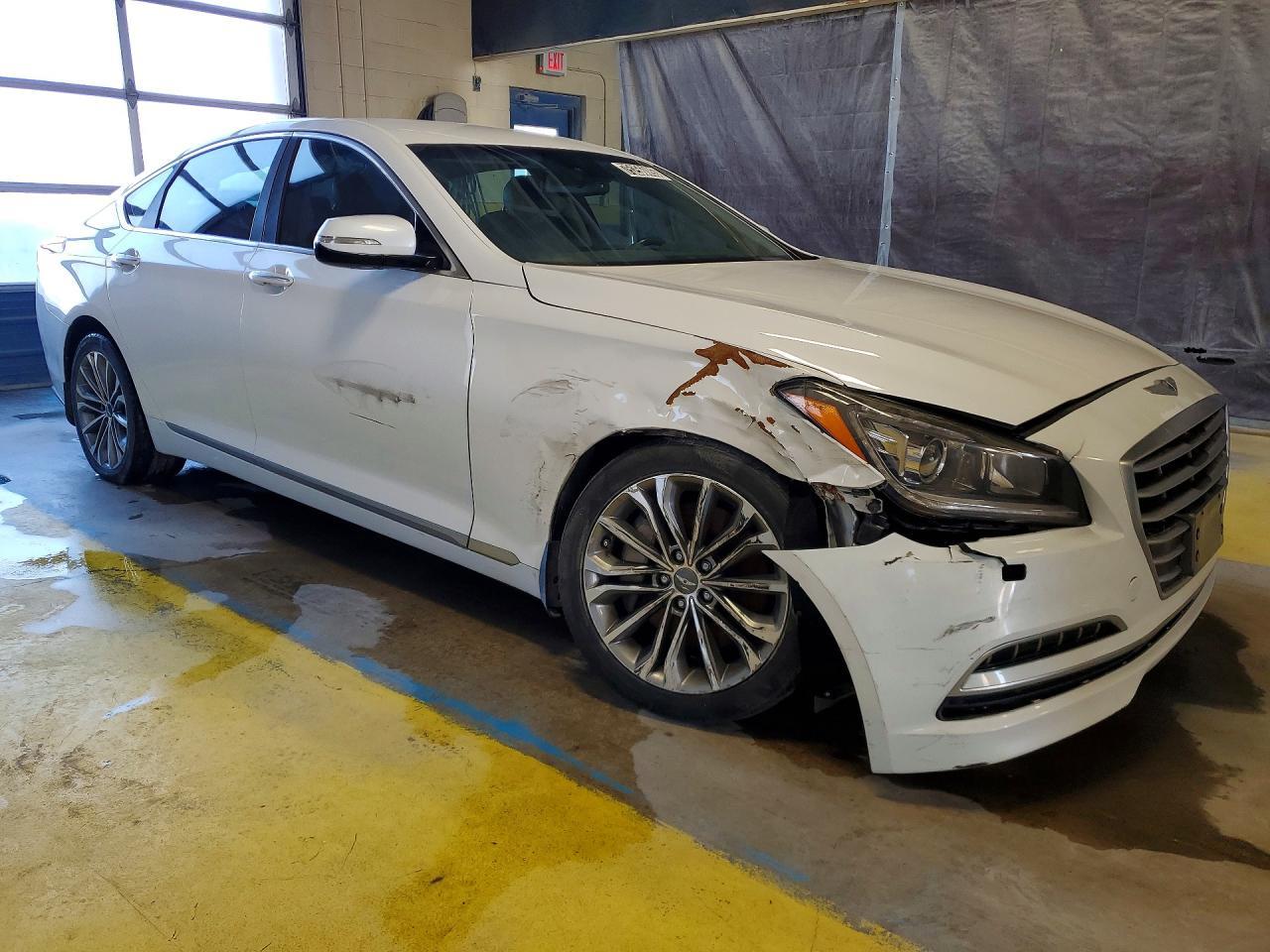 2015 HYUNDAI GENESIS