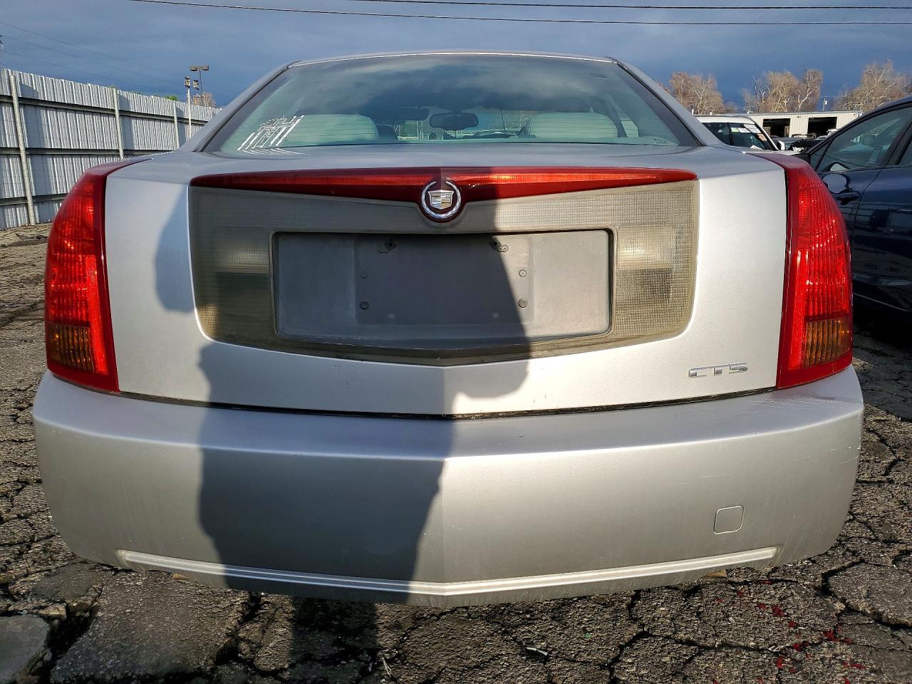 2004 CADILLAC CTS