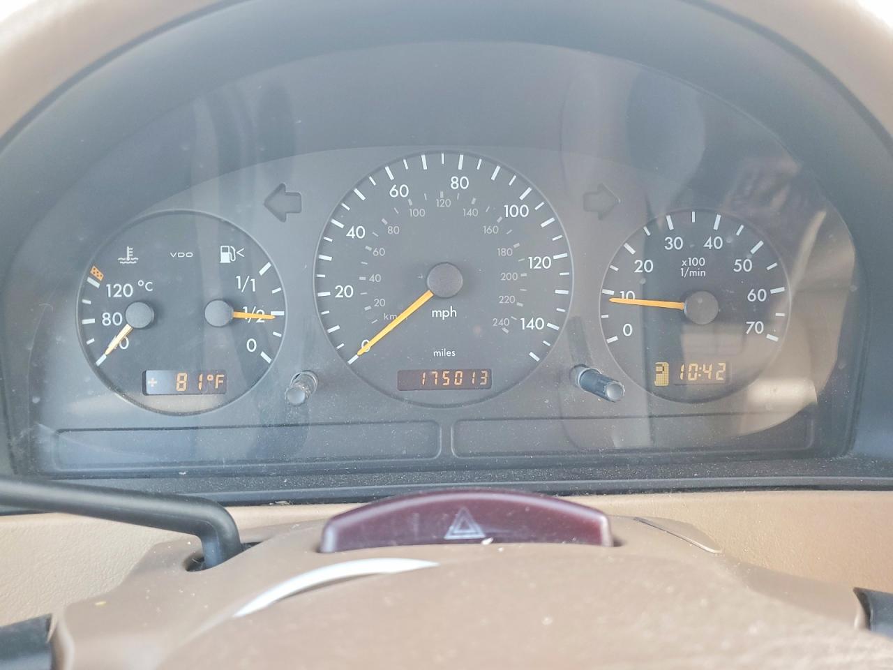 2004 MERCEDES-BENZ ML-Class