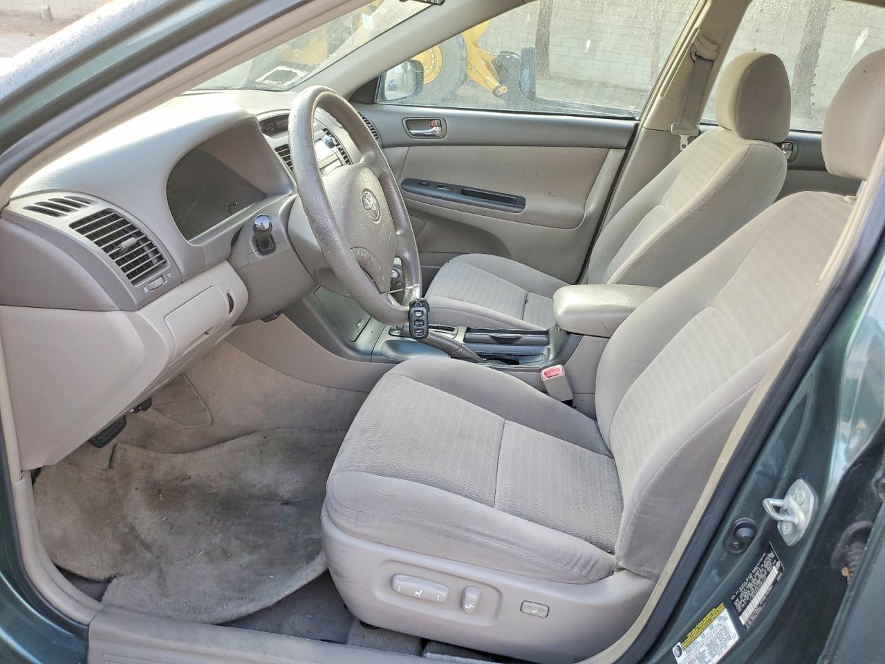 2005 TOYOTA CAMRY