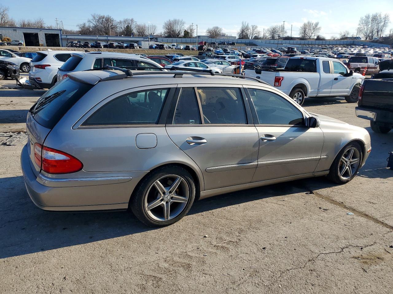 2004 MERCEDES-BENZ E-Class