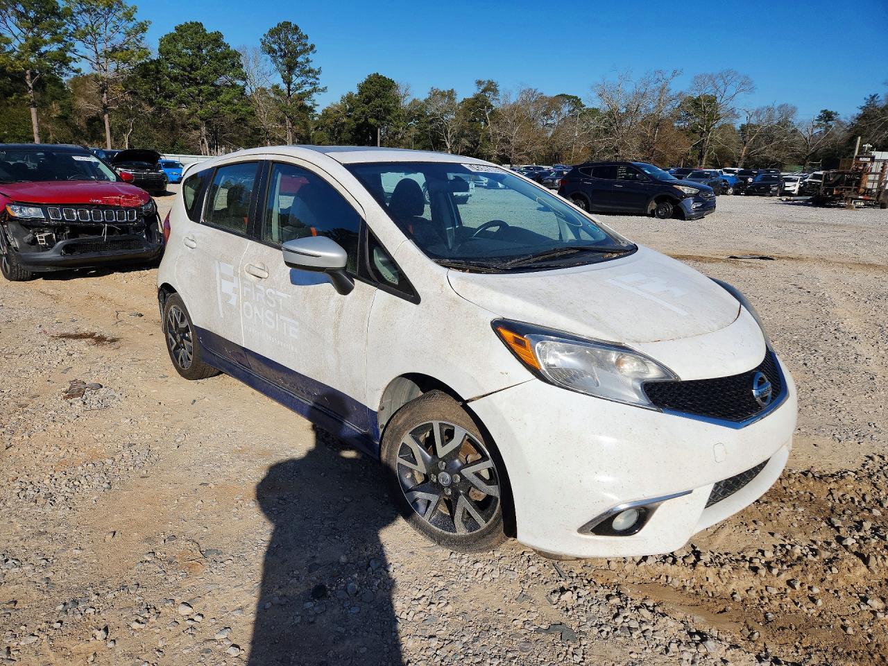 2016 NISSAN Versa Note