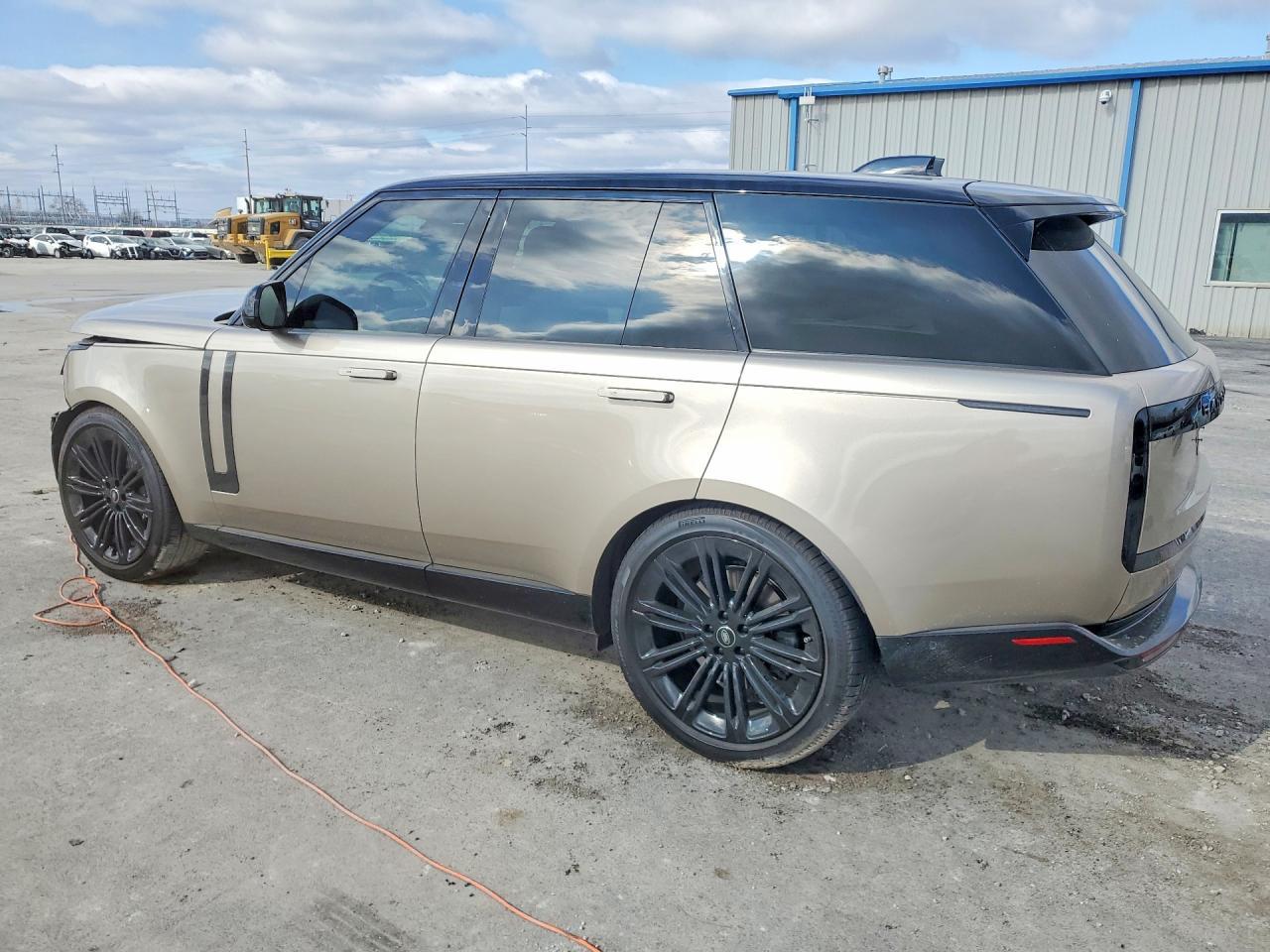2025 LAND ROVER RANGE ROVER