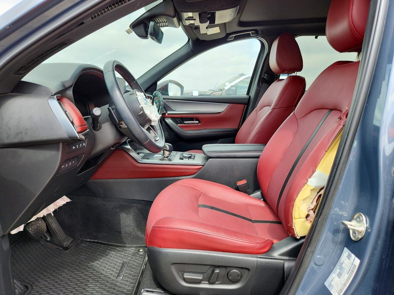 2025 MAZDA Cx-70