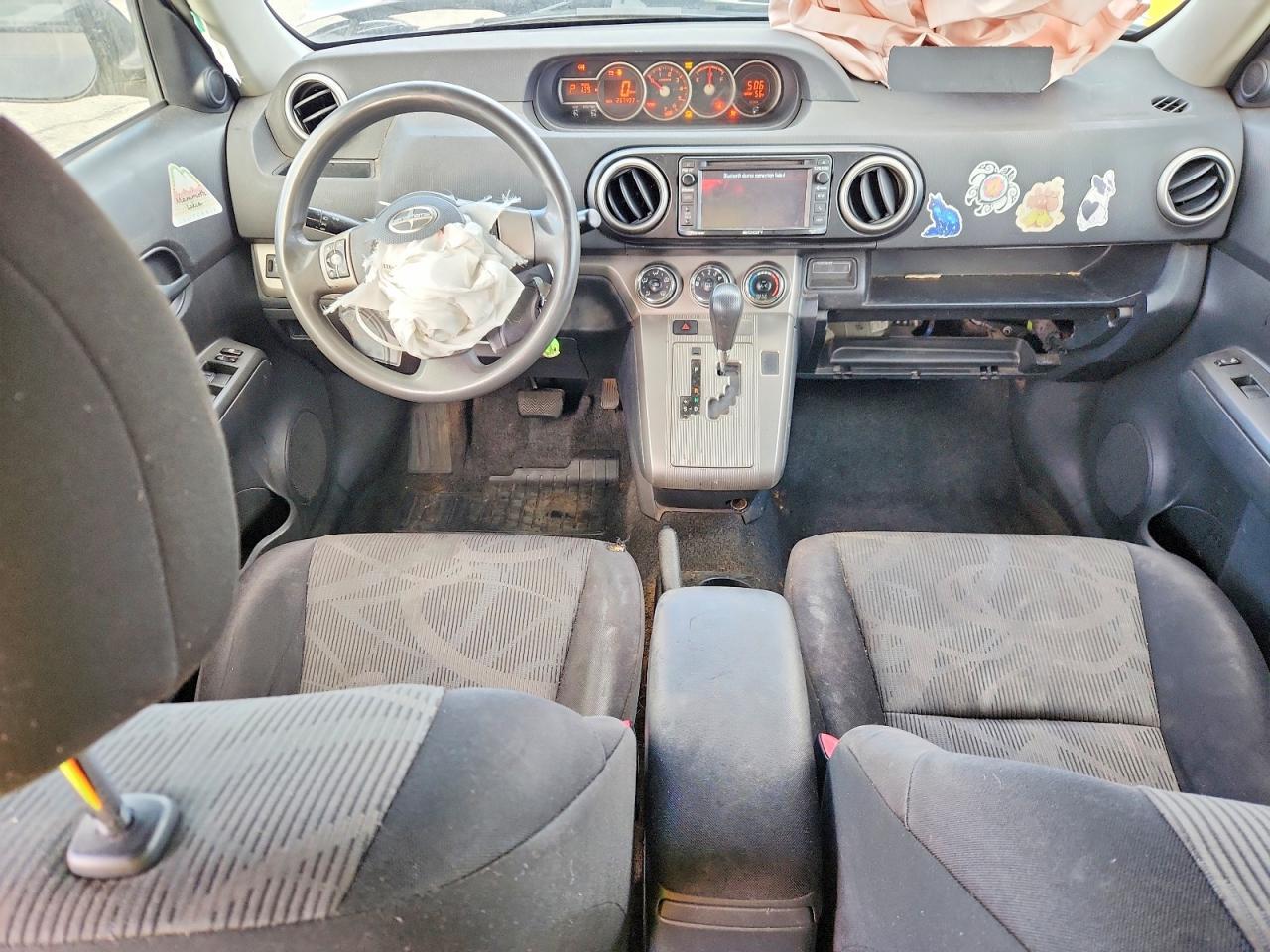 2015 TOYOTA SCION