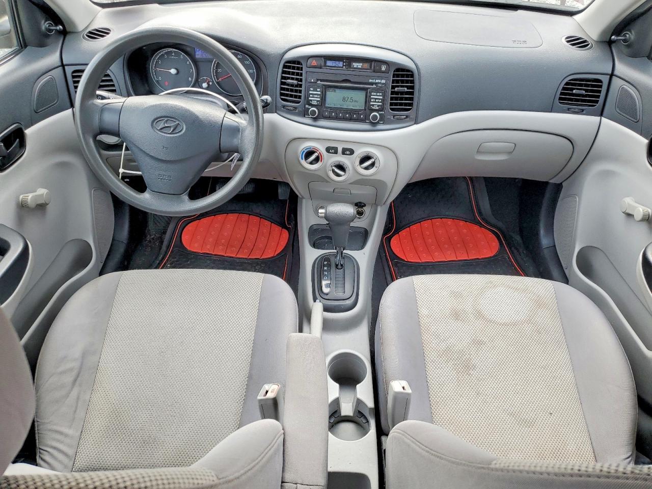2011 HYUNDAI ACCENT