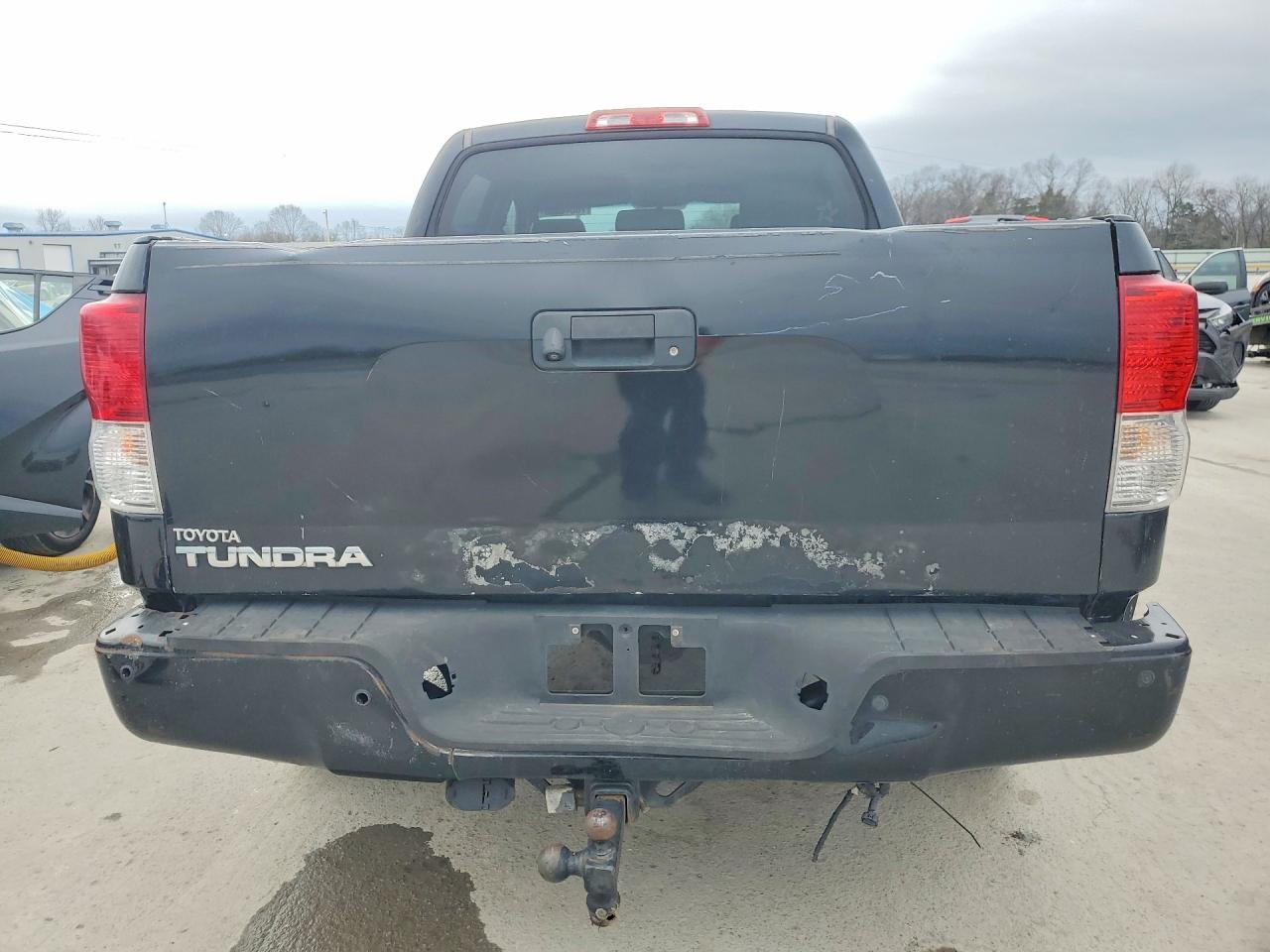 2012 TOYOTA TUNDRA