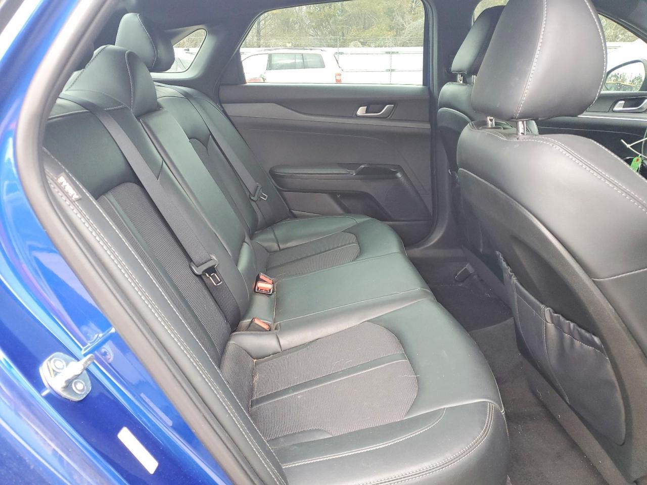 2023 KIA K5