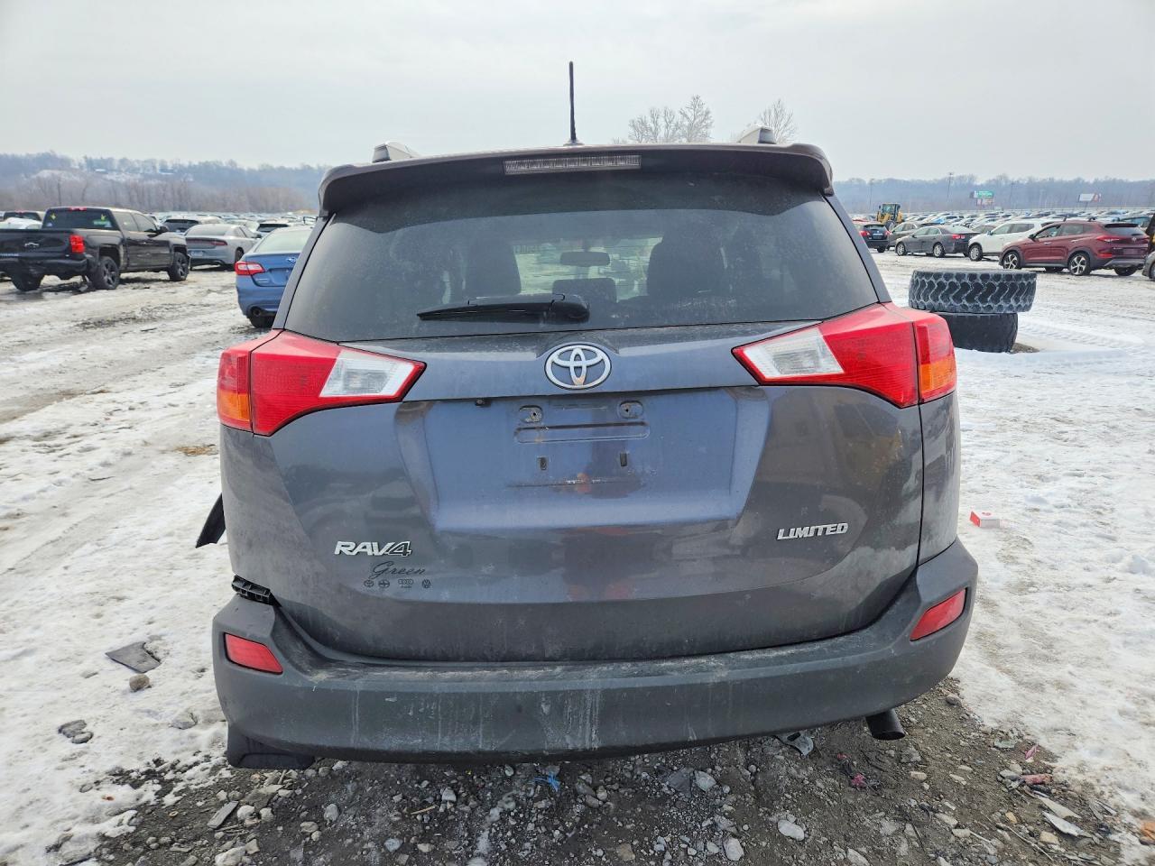 2015 TOYOTA RAV4