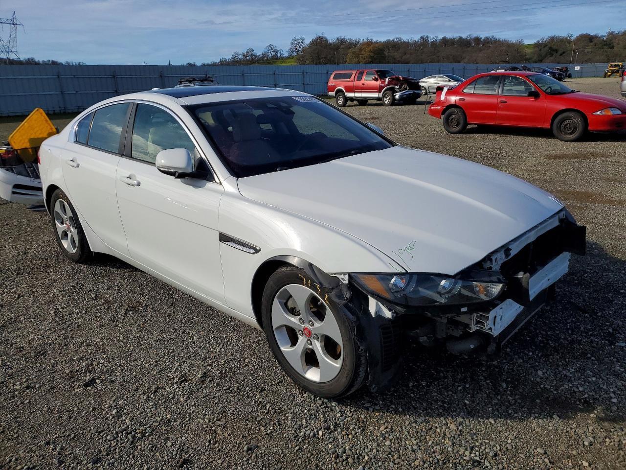 2017 JAGUAR XE