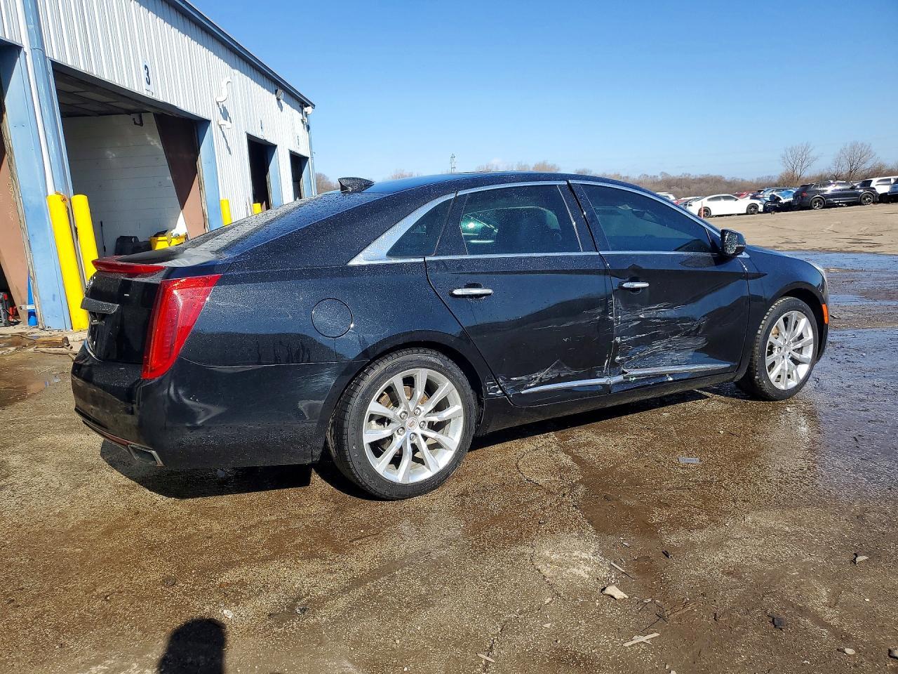2015 CADILLAC XTS