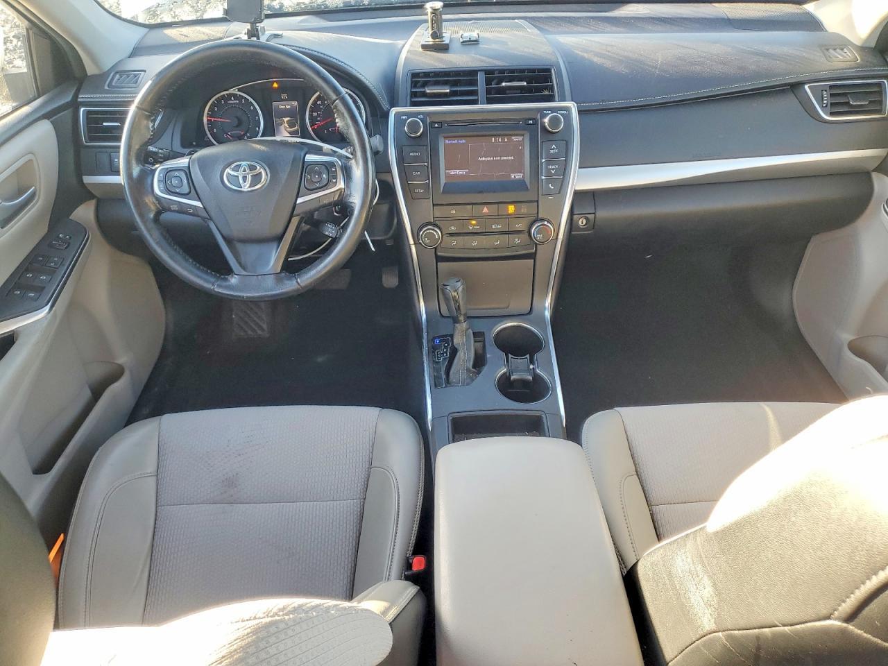 2016 TOYOTA CAMRY