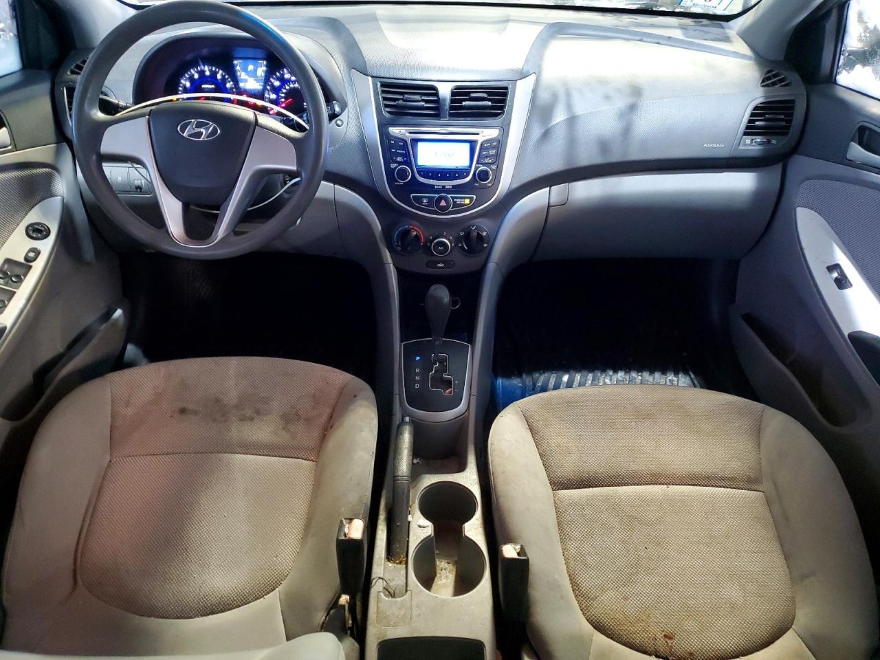 2012 HYUNDAI ACCENT