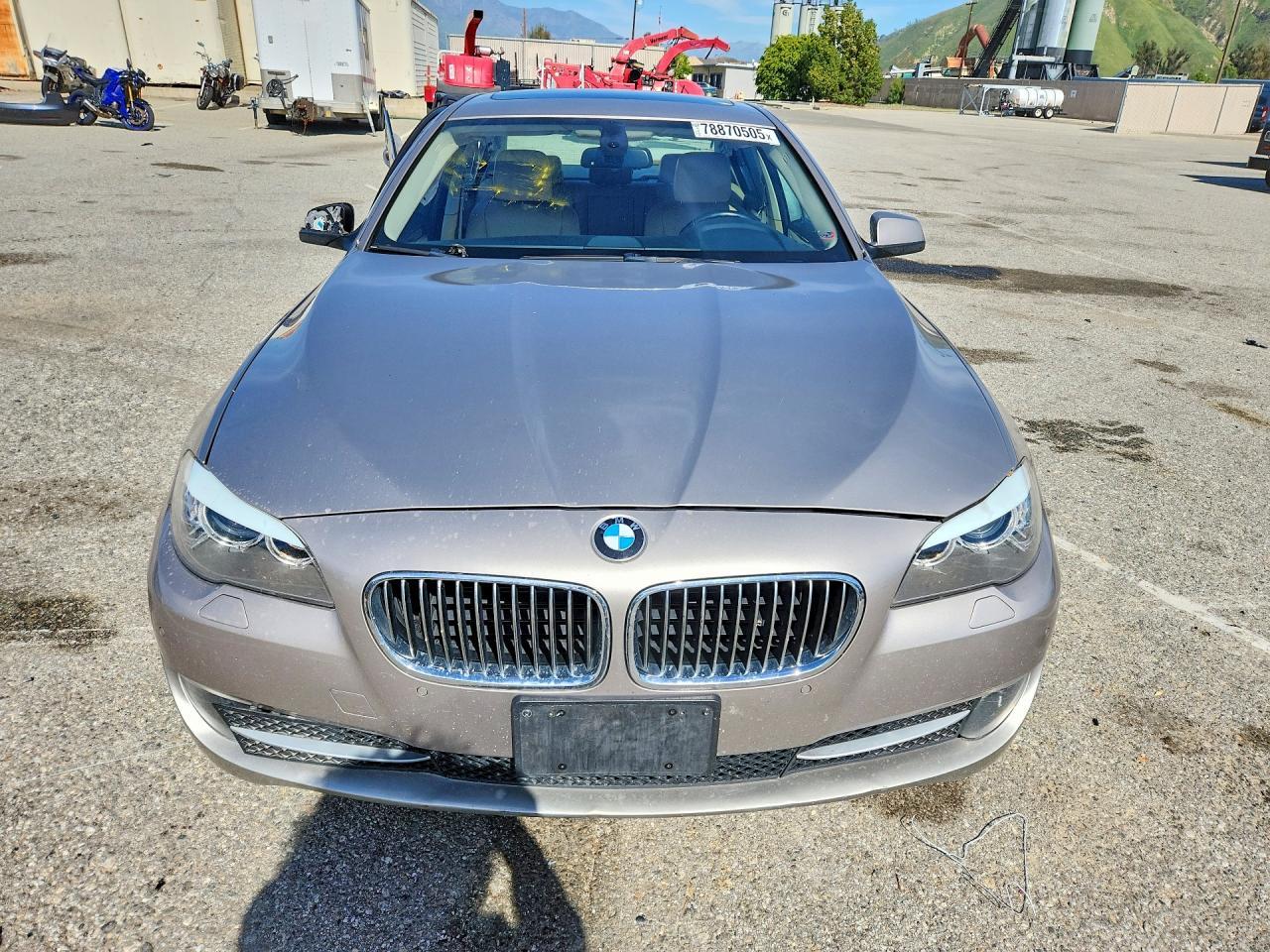 2011 BMW 5 series