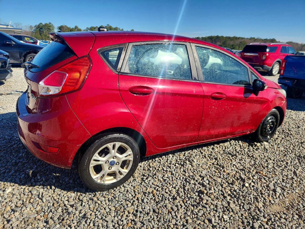 2015 FORD Fiesta