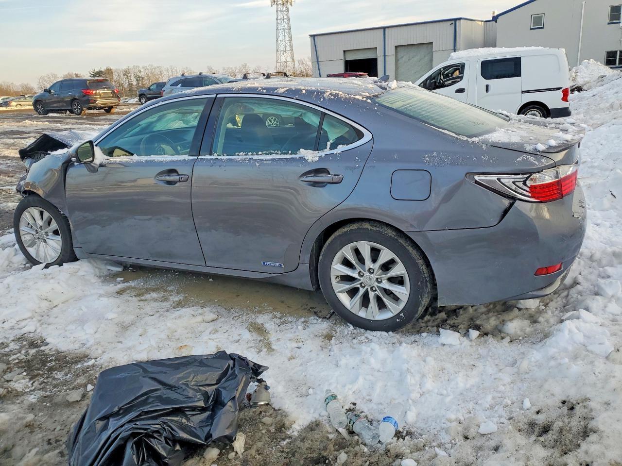 2013 LEXUS ES 300H