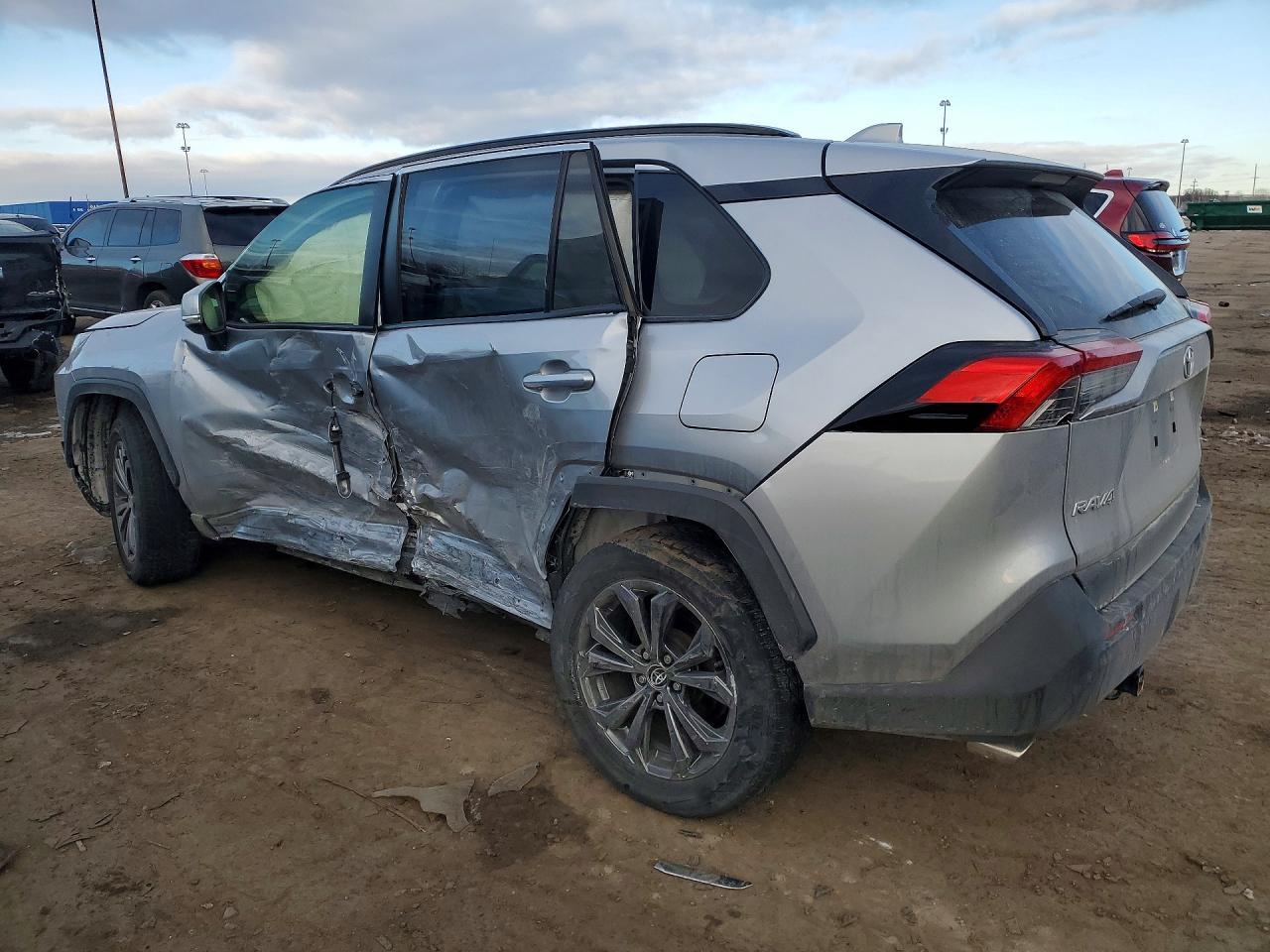 2022 TOYOTA RAV4