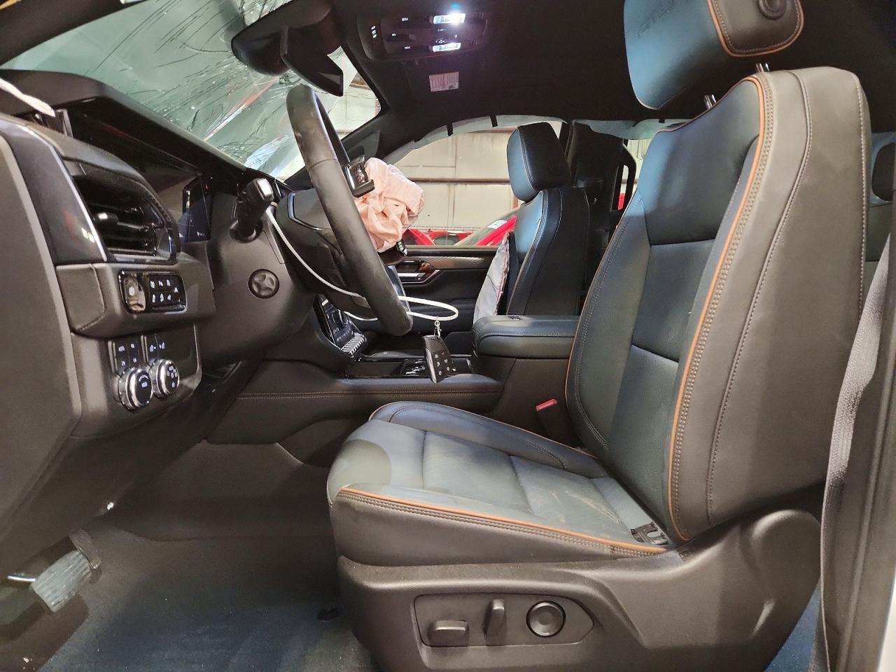 2025 GMC Yukon