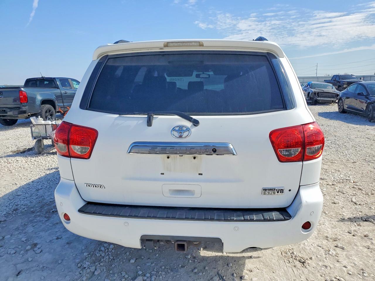 2008 TOYOTA Sequoia