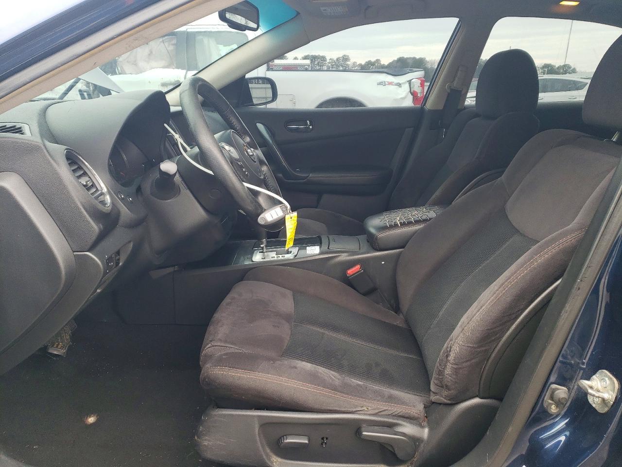 2013 NISSAN Maxima