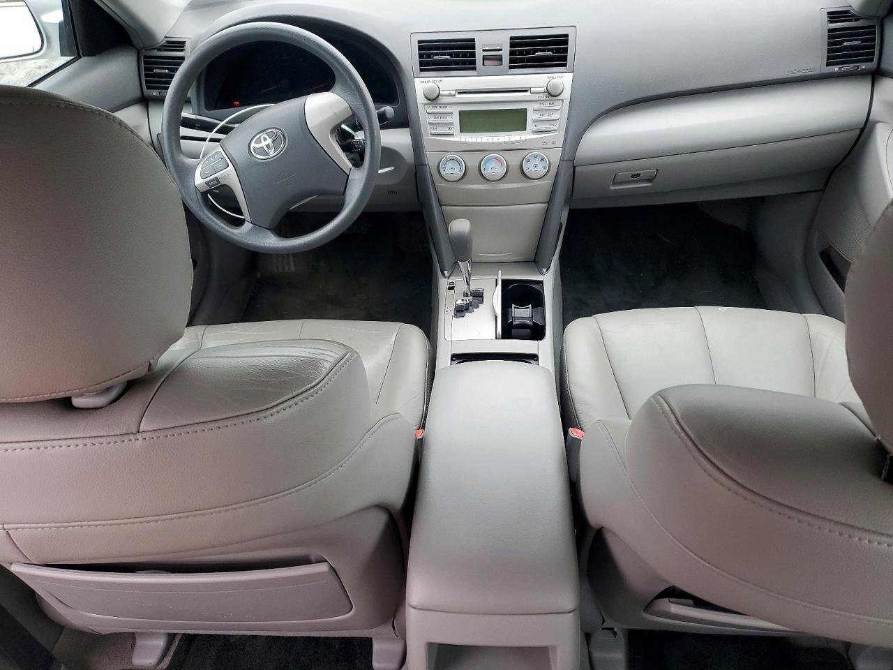 2010 TOYOTA CAMRY