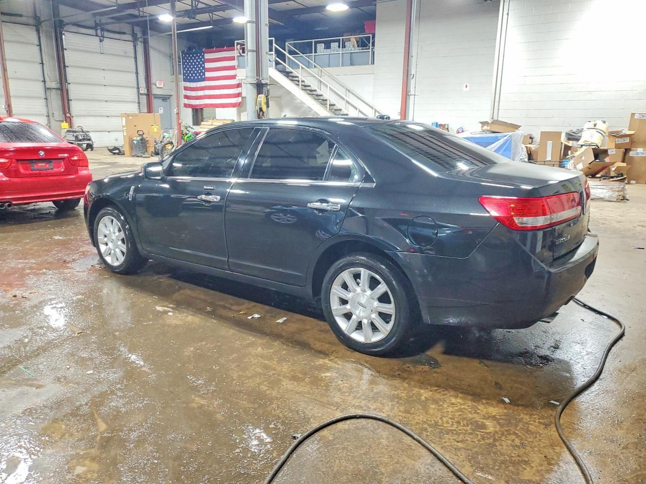 2010 LINCOLN MKZ